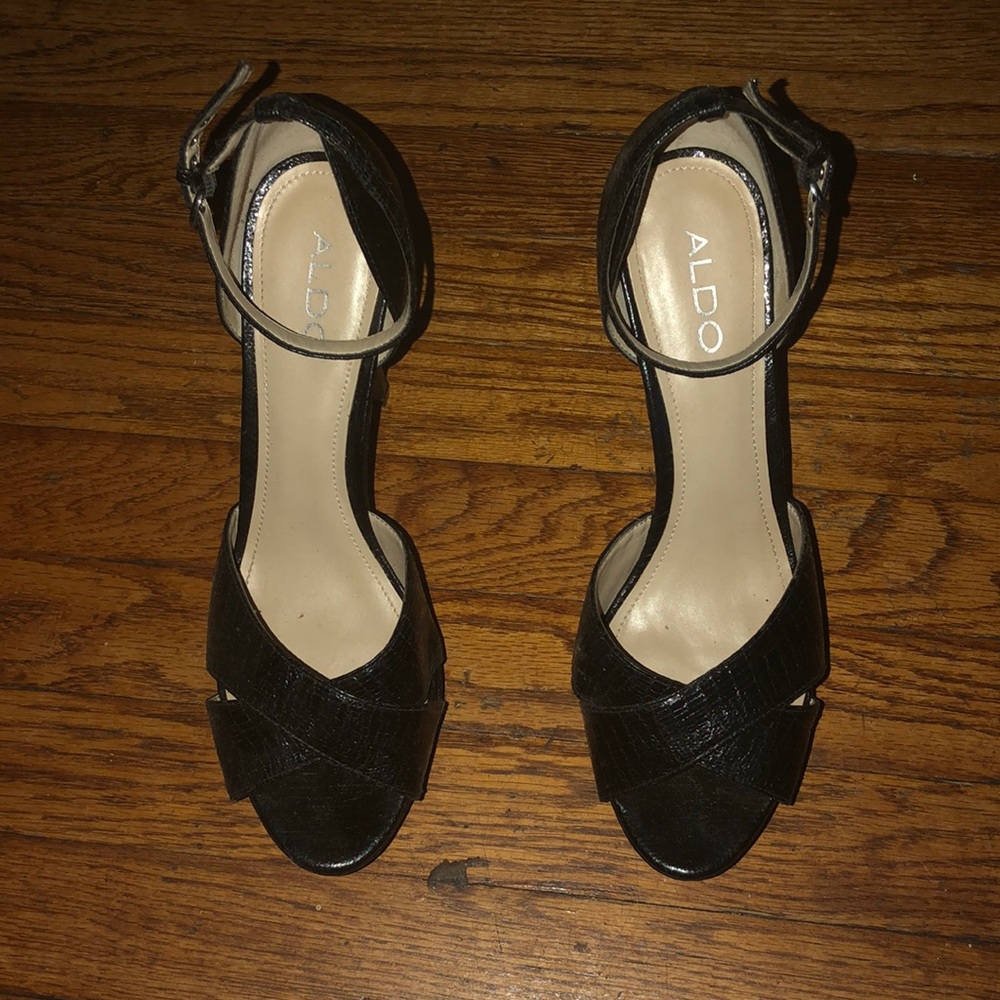 Black high heel sandal